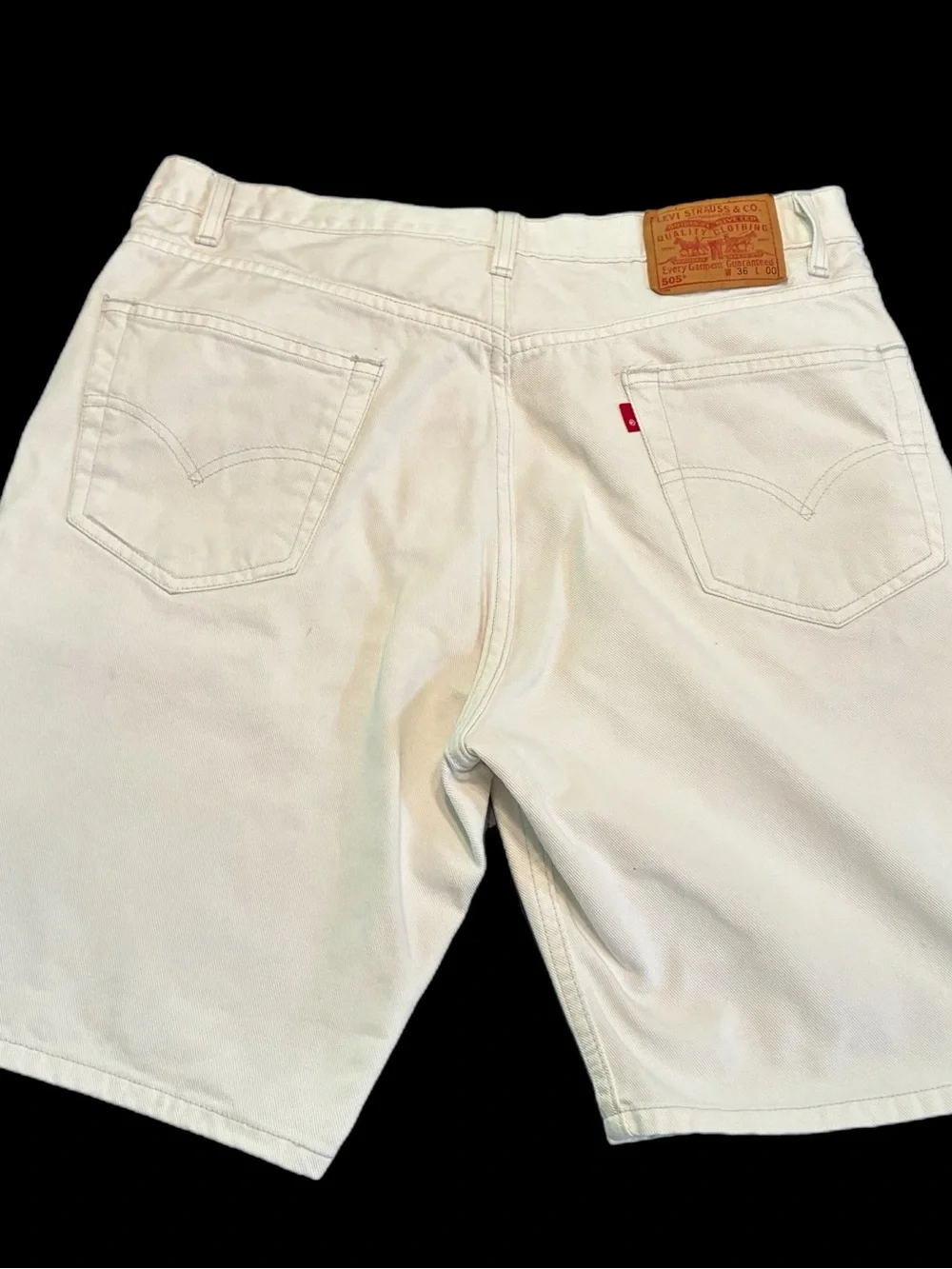 Vintage Y2K Men’s Levi's 505 Denim Jean Shorts, White, Size 36